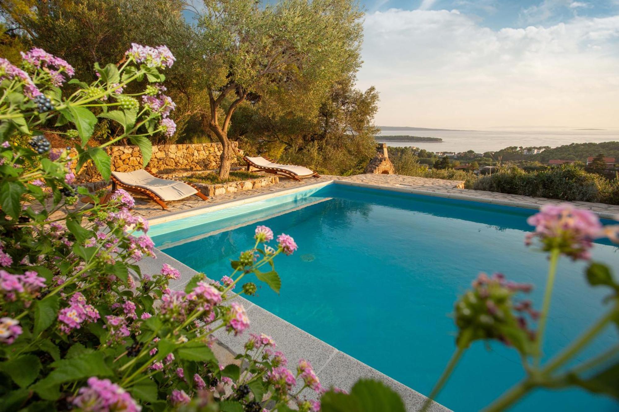 Villa Mora Banjol Buitenkant foto
